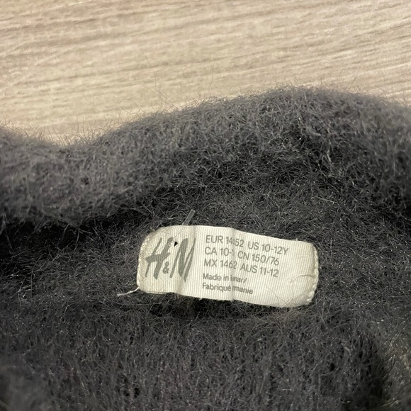 H&M So Soft Youth Crop Top - Grey - Picture 7 of 9